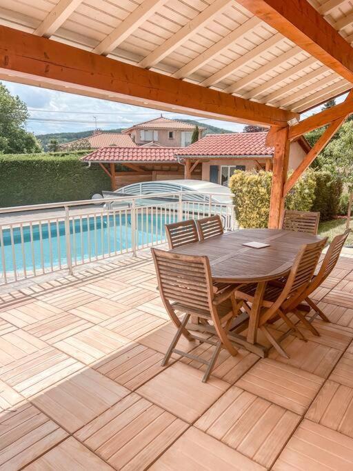 Magnifique Maison A Lentilly - Piscine Экстерьер фото